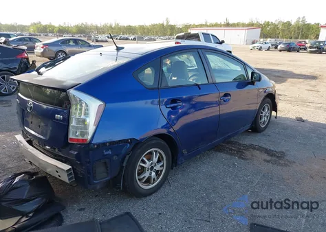 2011 Toyota Prius Three z USA, uszkodzony, nr VIN JTDKN3DU9B0295109